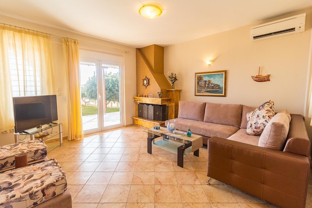 Villa Nefeli Akti Salonikiou B Áyios Nikólaos Exterior foto